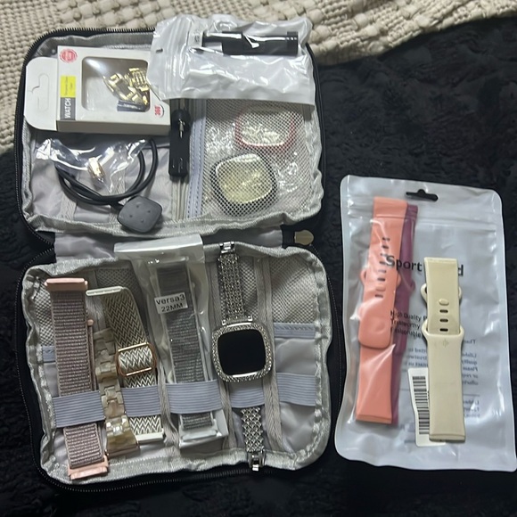 Fitbit sense - Picture 2 of 5